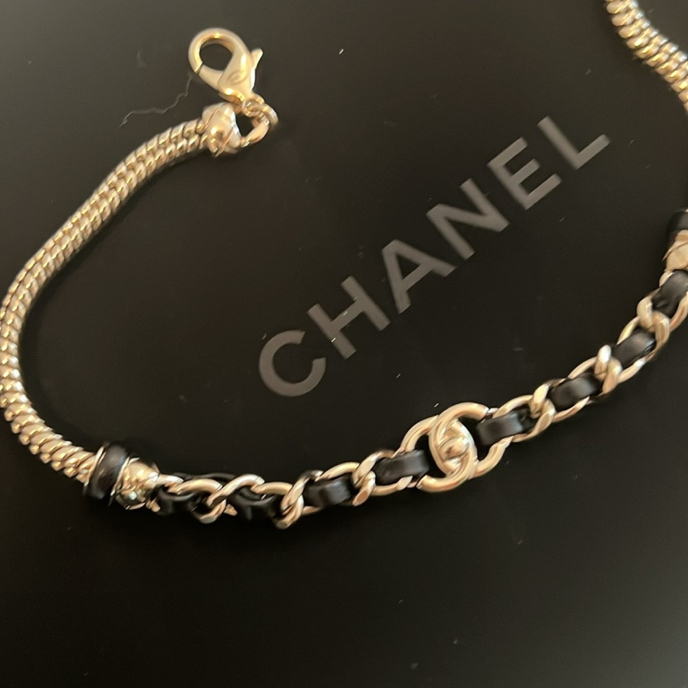 Chanel Gold and Black Leather with an interlocking Turnlock  CC Choker Necklace